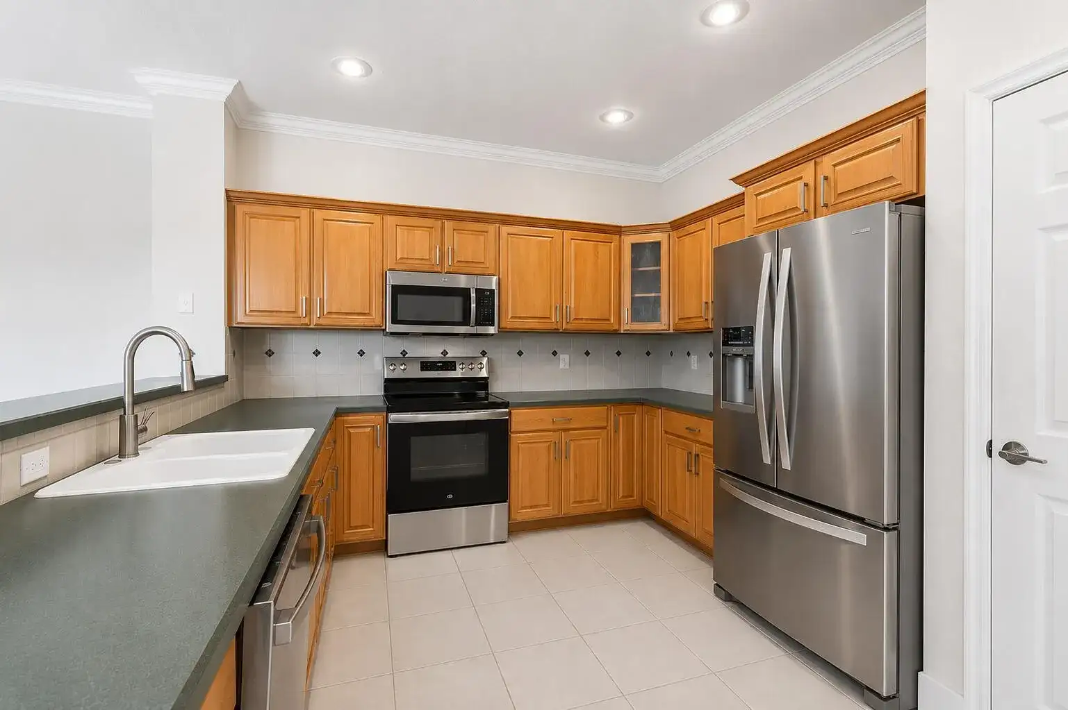 517 SE 7TH Avenue, Deerfield Beach FL 33441 photo 5