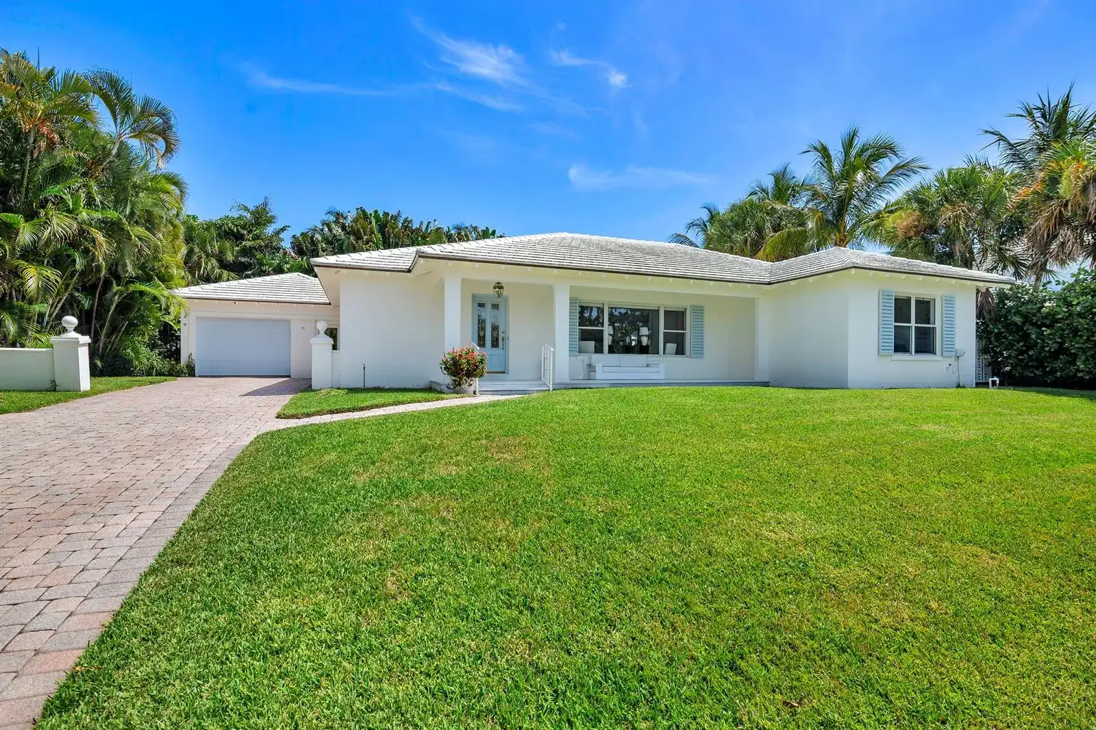 235 Ocean Terrace, Palm Beach FL 33480 photo 2