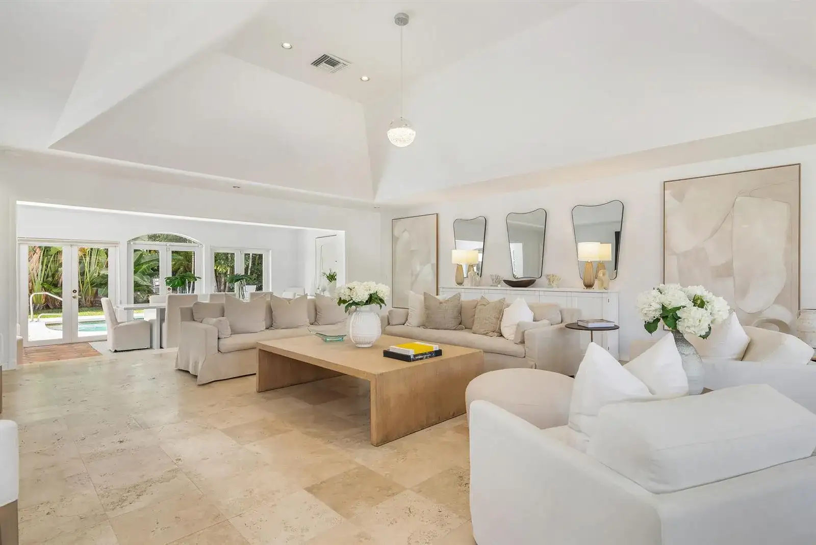 235 Ocean Terrace, Palm Beach FL 33480 photo 4
