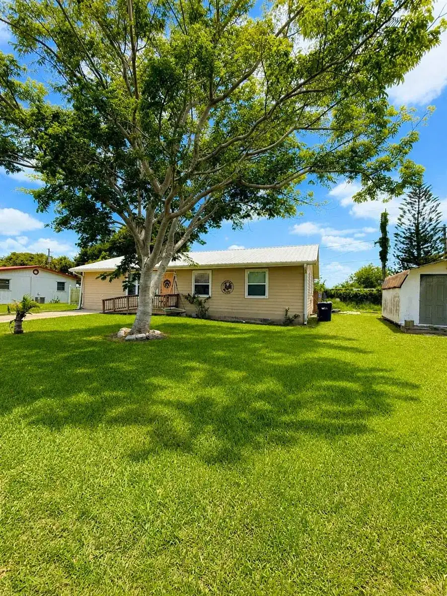 91 SW 21st Terrace, Okeechobee FL 34974 photo 2