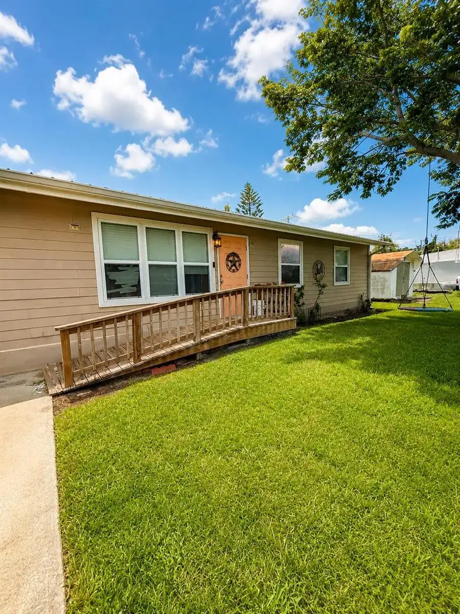91 SW 21st Terrace, Okeechobee FL 34974 photo 4
