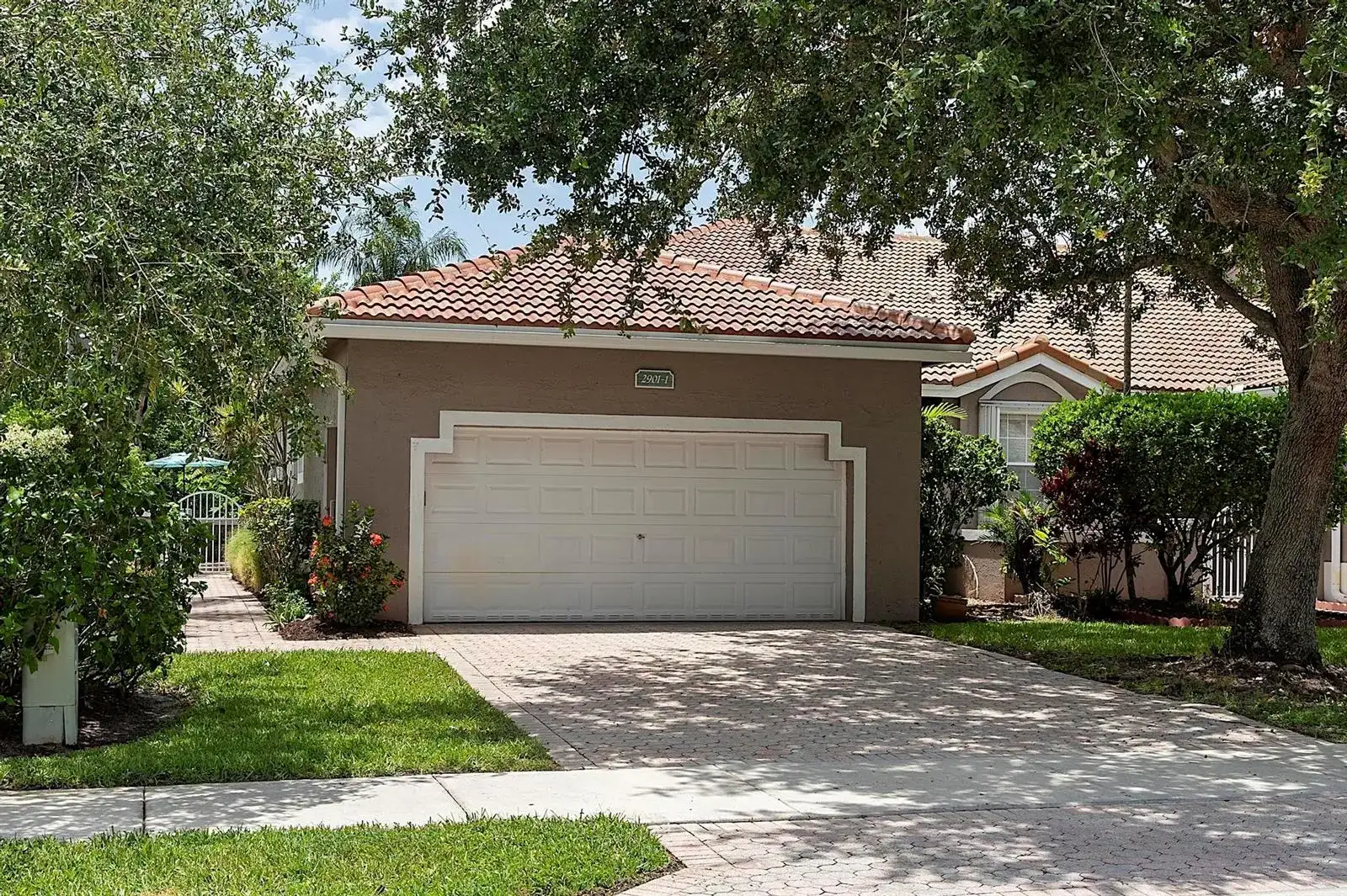 2901 E Aragon Boulevard # 1, Sunrise FL 33313 photo 2