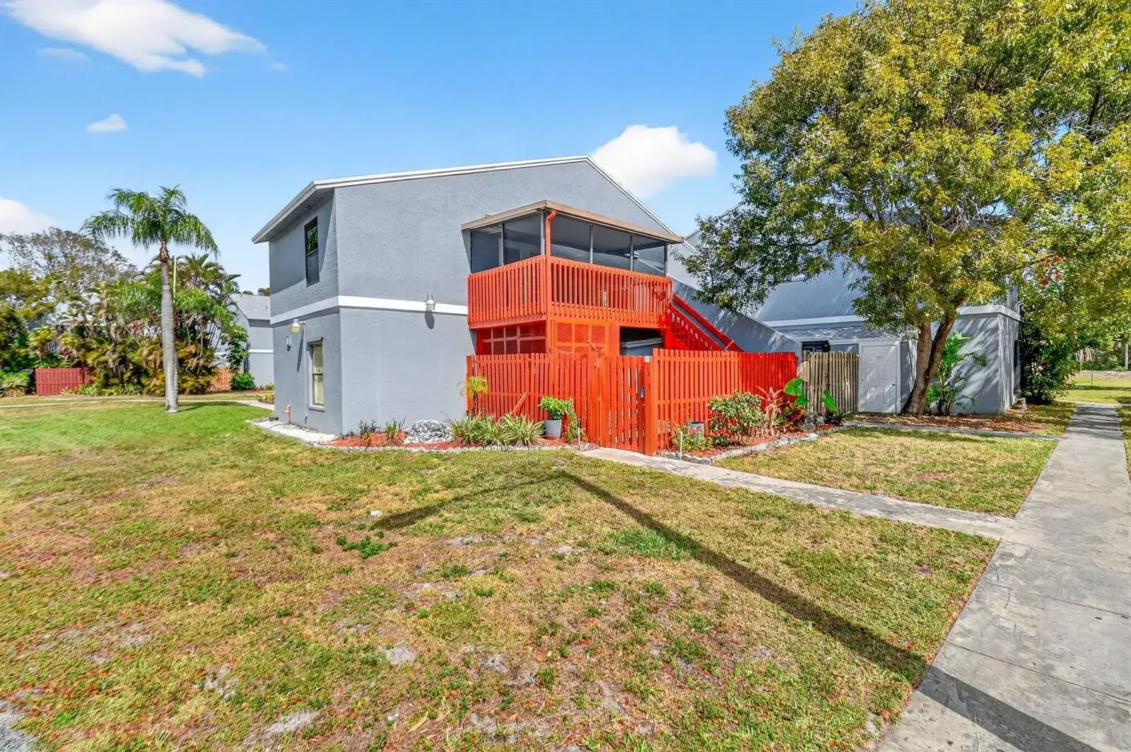 18 CROSSINGS Circle # F, Boynton Beach FL 33435 photo 3