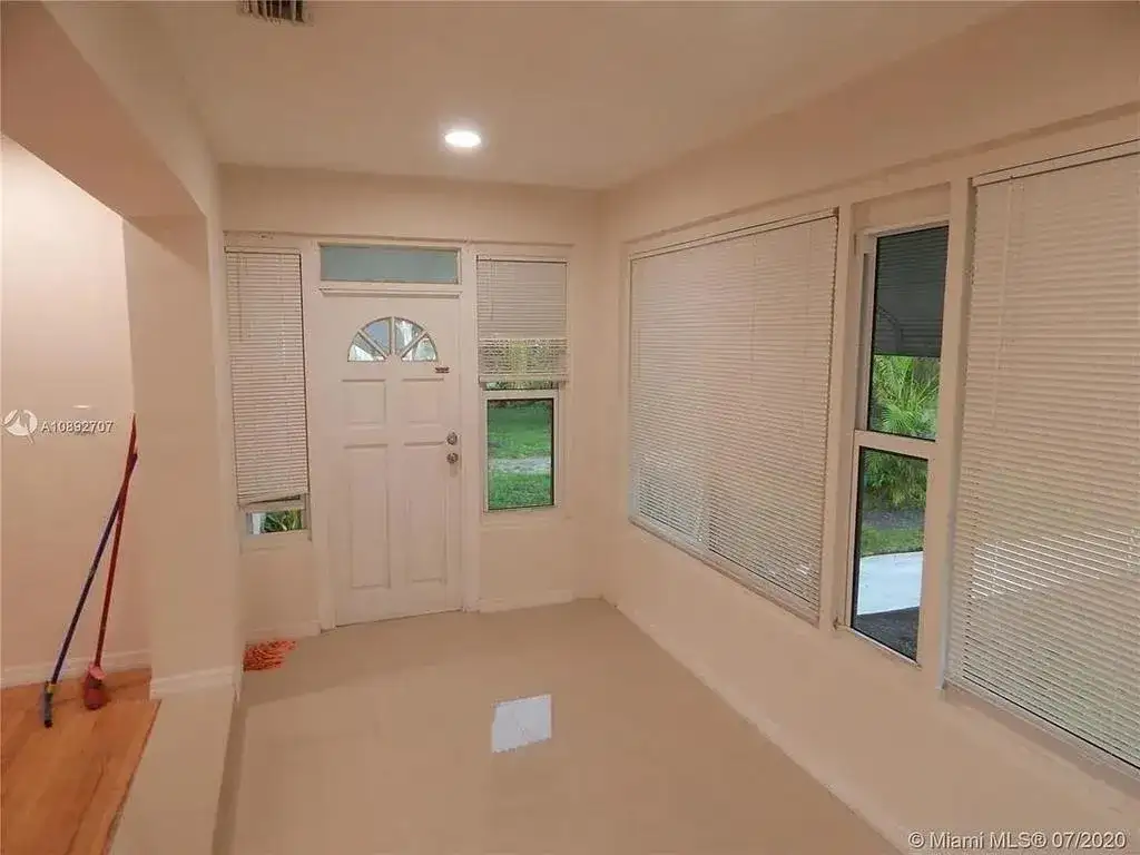 1111 N 25TH Avenue, Hollywood FL 33020 photo 3