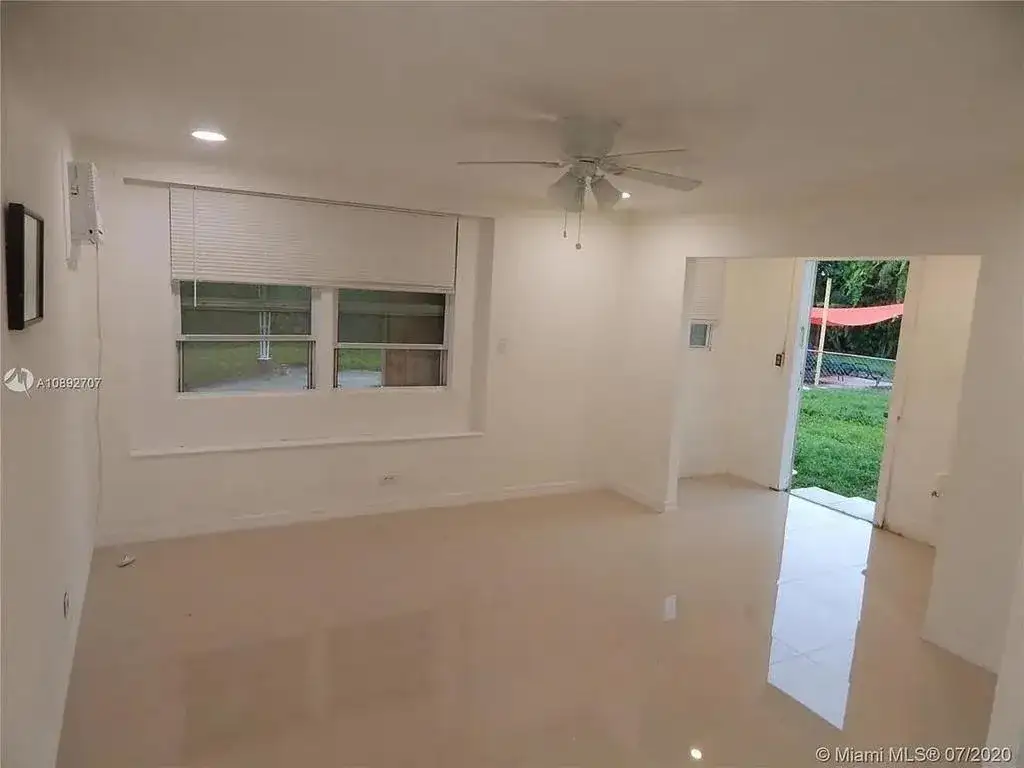 1111 N 25TH Avenue, Hollywood FL 33020 photo 5