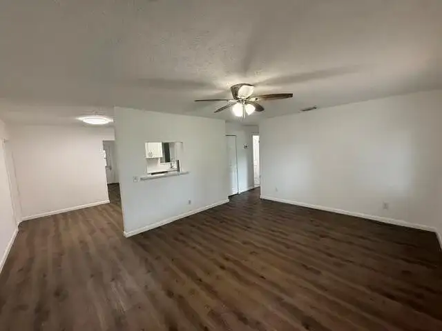 2008 SW Hampshire Lane, Port St. Lucie FL 34953 photo 5