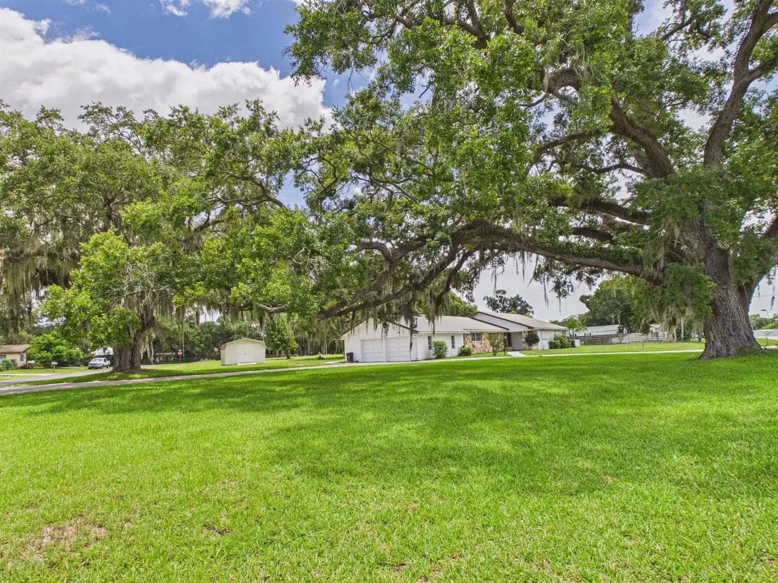 1501 SE 8TH Drive, Okeechobee FL 34974 photo 4