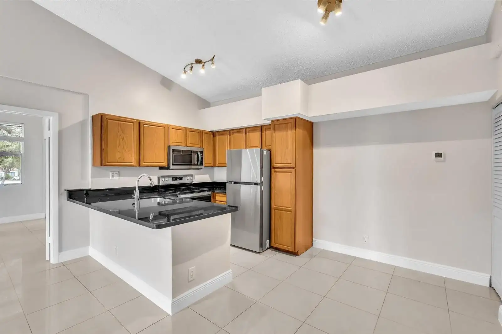 601 LYONS Road # 7201, Coconut Creek FL 33063 photo 4
