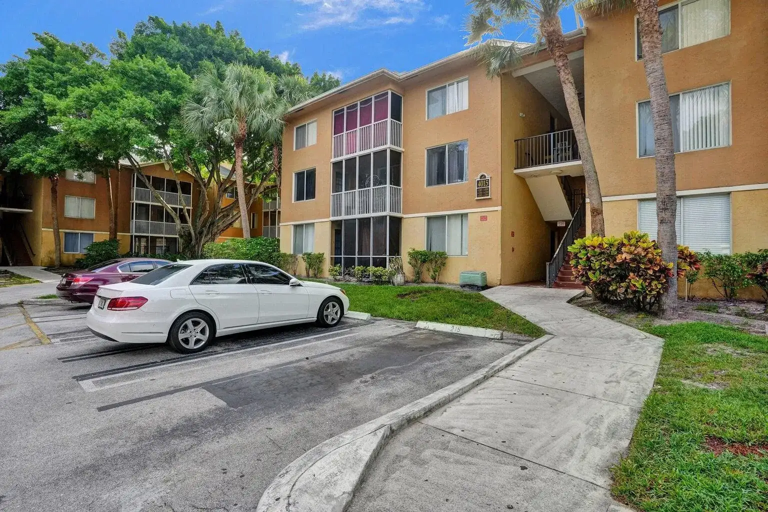4015 W McNab Road # D204, Pompano Beach FL 33069 photo 2