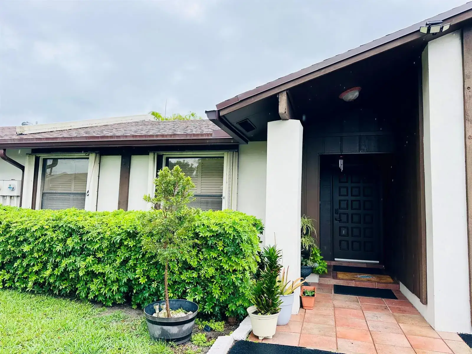 5077 FORSYTHIA Street, Delray Beach FL 33484 photo 2