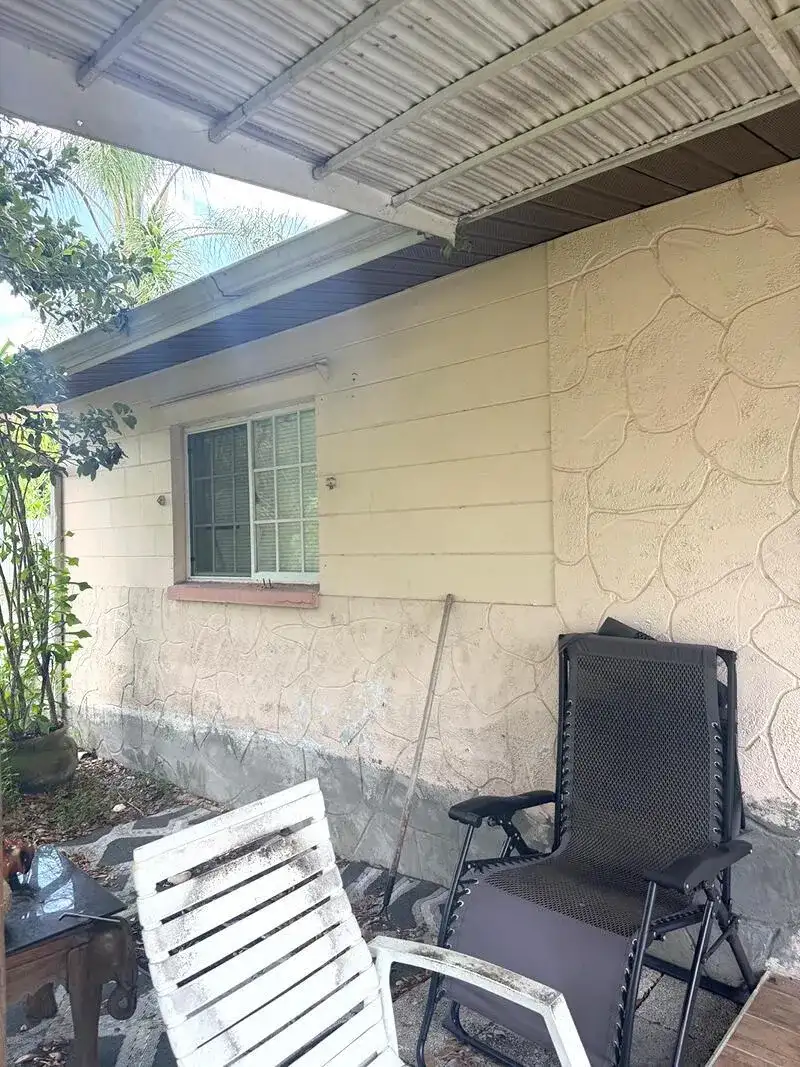 901 SHELDON Avenue, Lehigh Acres FL 33936 photo 3