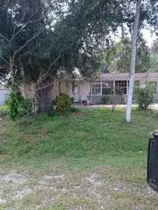 901 SHELDON Avenue, Lehigh Acres FL 33936 photo 5