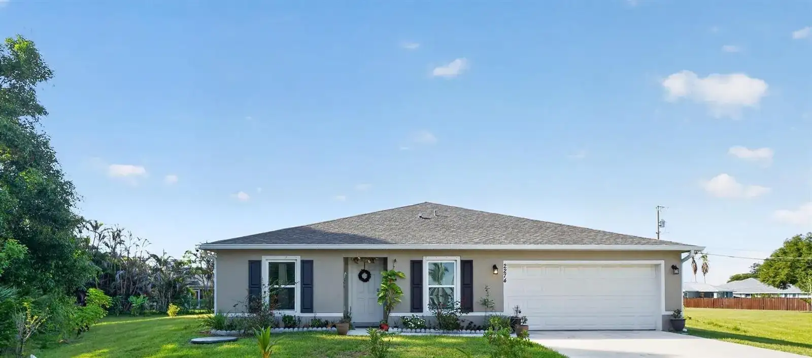 2274 SE POWELL Court, Port St. Lucie FL 34952 photo 2