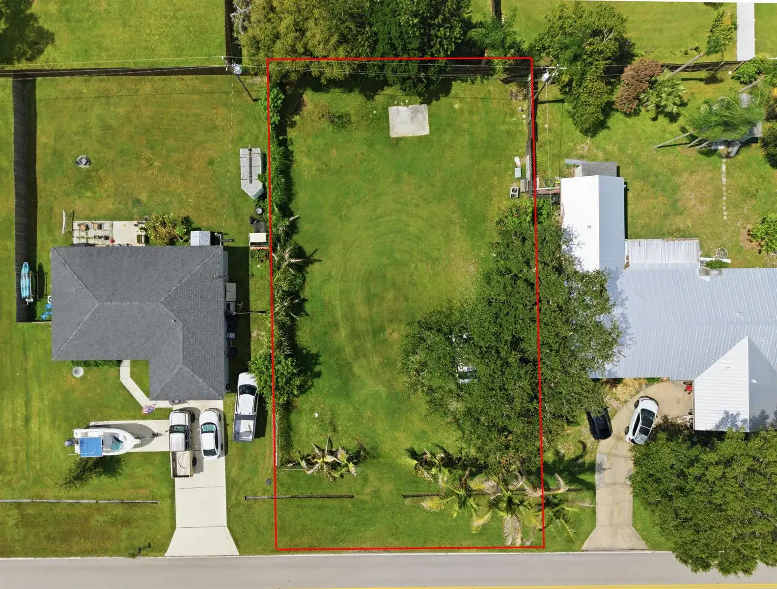 719 SE Thornhill Drive, Port St. Lucie FL 34983 photo 3