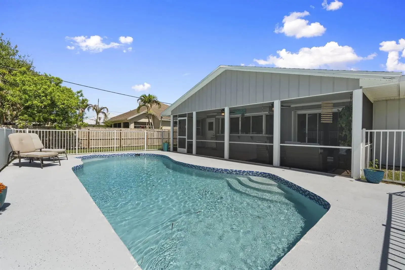 1202 SE Mcfarlane, Port St. Lucie FL 34952 photo 2