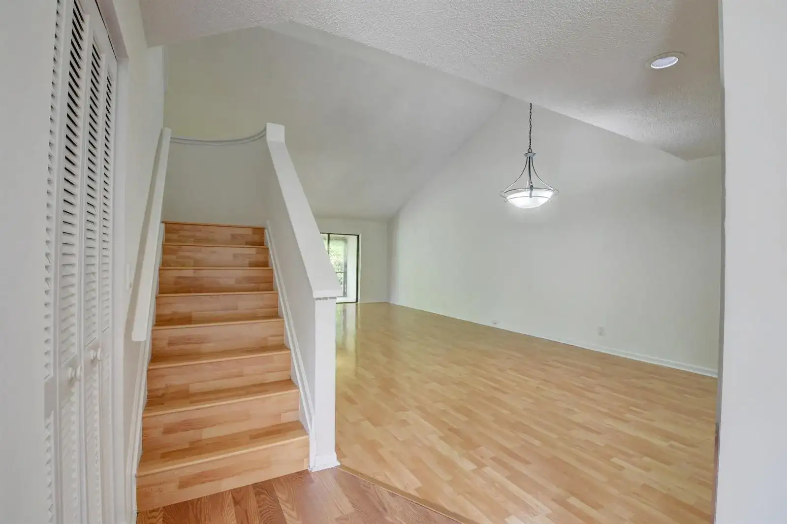 8644 Eagle Run Drive # 18, Boca Raton FL 33434 photo 5