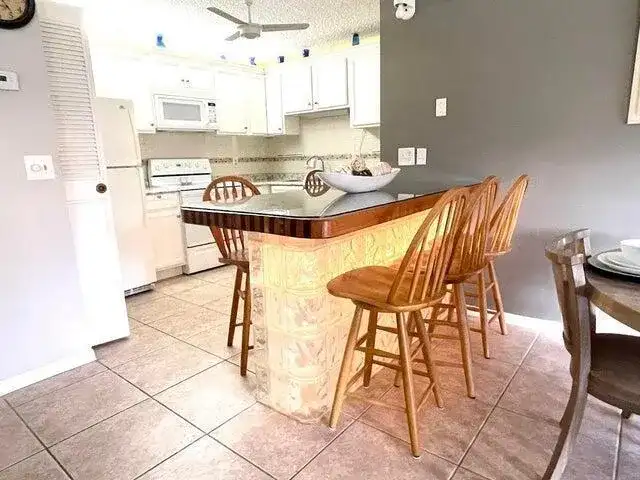 5839 La Pinata Boulevard # 1, FL 33463 photo 5