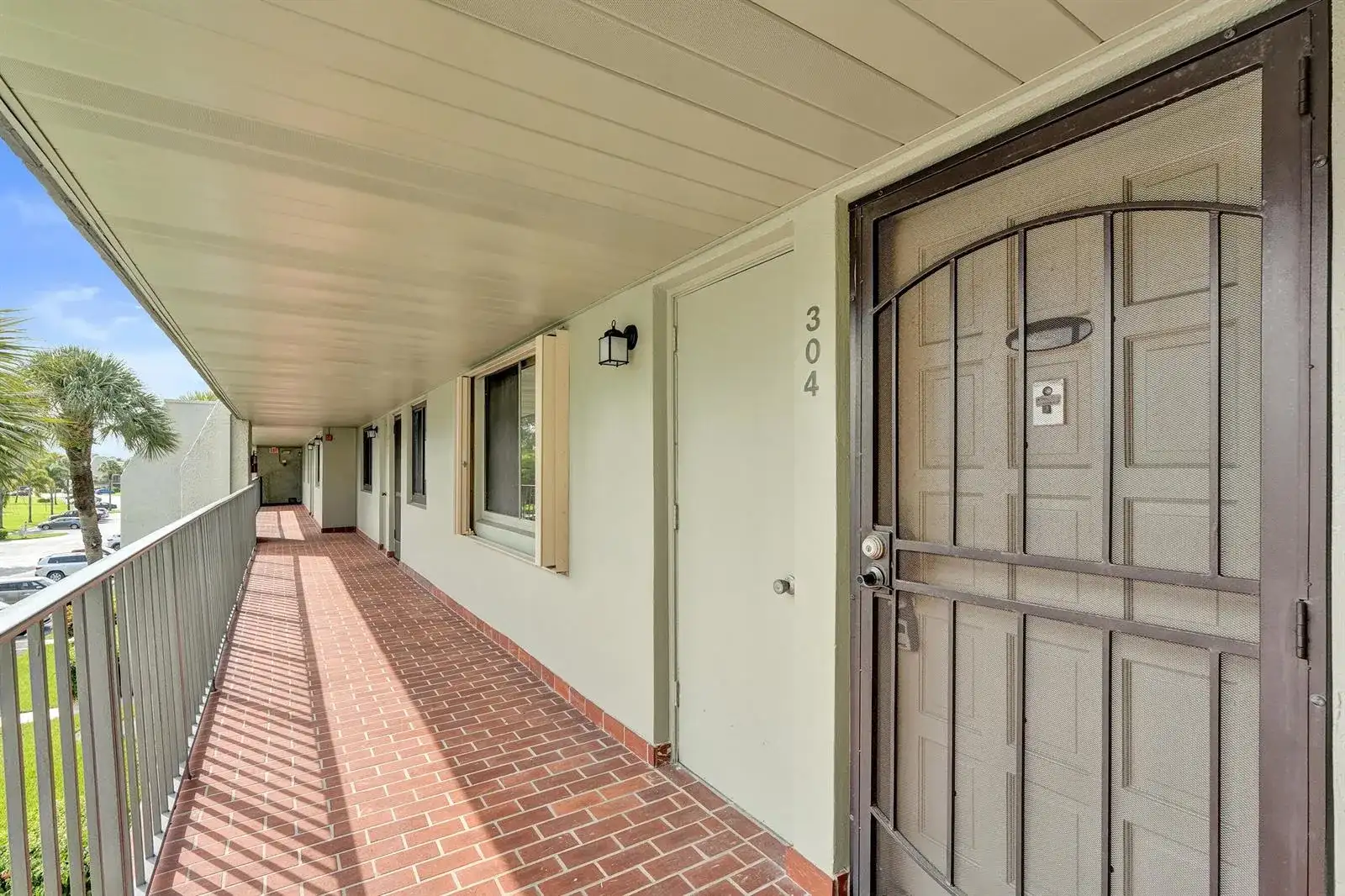 4100 TIVOLI Court # 304, Lake Worth FL 33467 photo 5
