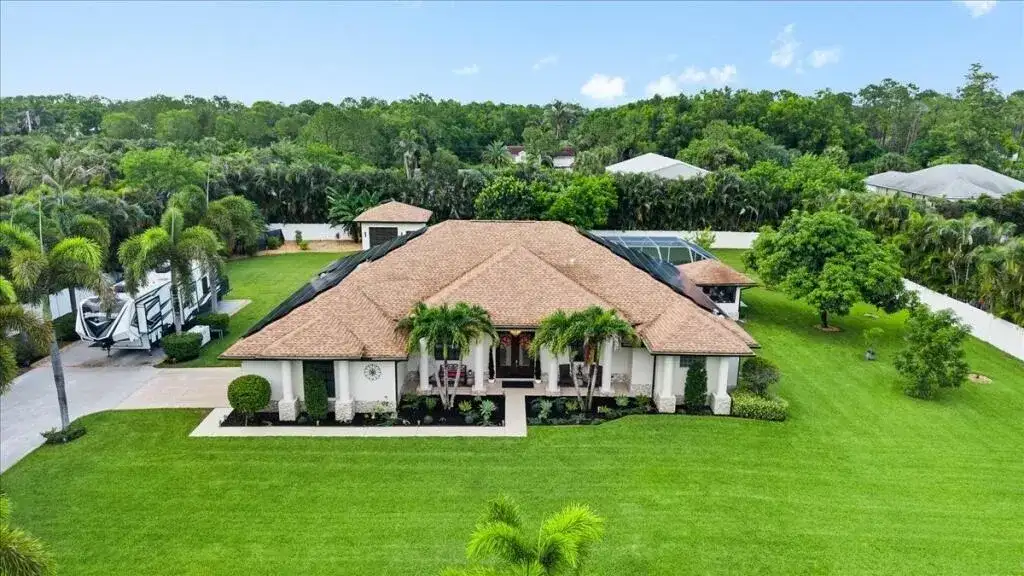 17433 Hamlin Boulevard, Loxahatchee FL 33470 photo 2