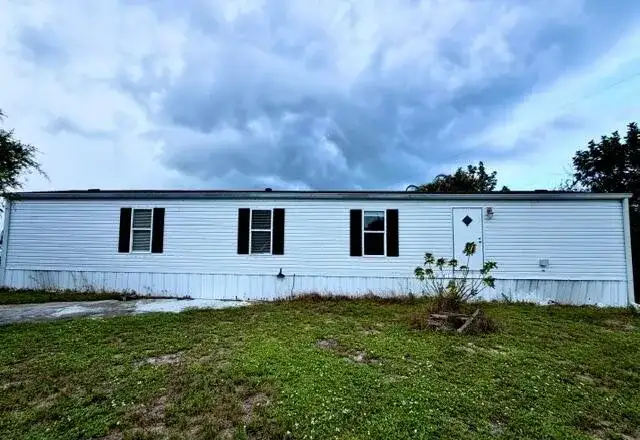 8423 SE Sandy Lane, Hobe Sound FL 33455 photo 5