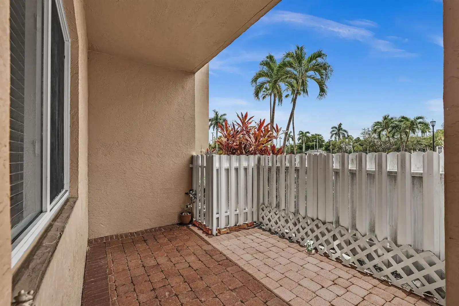 7647 SOUTHAMPTON Terrace # 115, Tamarac FL 33321 photo 4