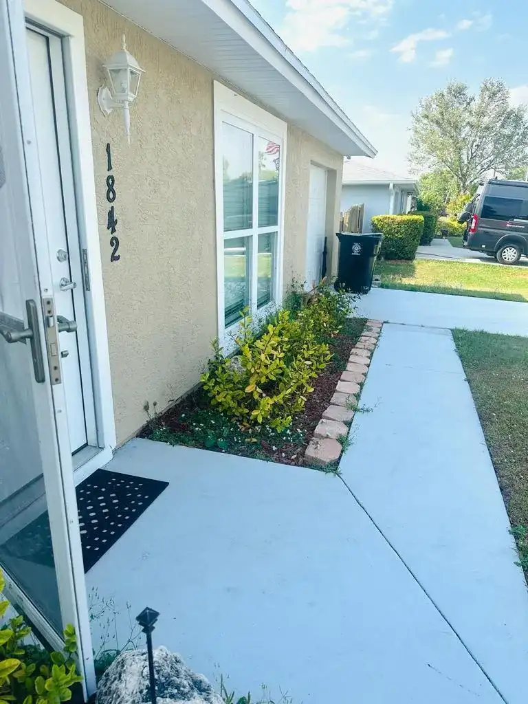 1842 SW Morelia Lane, Port St. Lucie FL 34953 photo 2