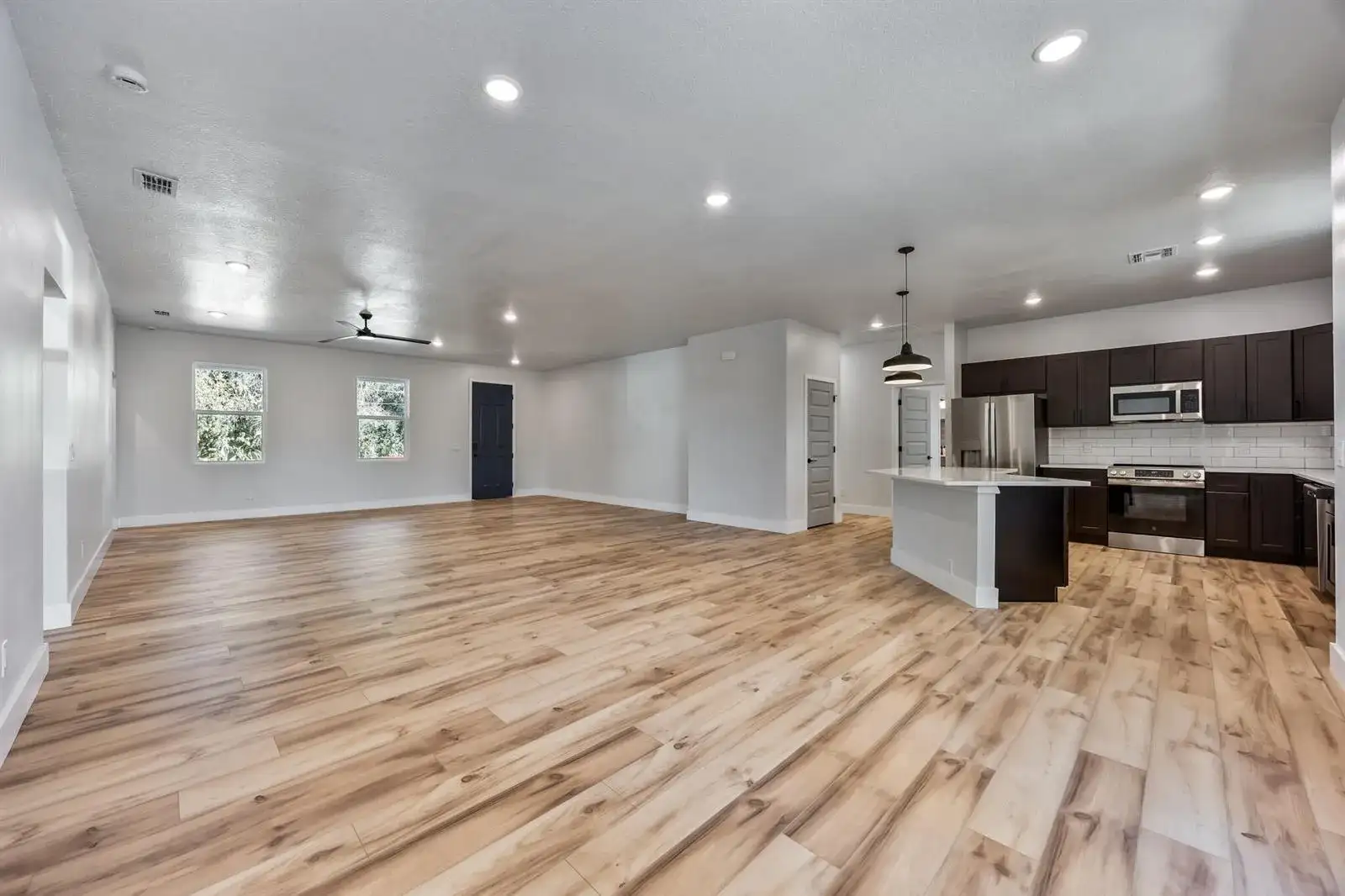 1254 HEITZMAN Avenue SW, Palm Bay FL 32908 photo 5