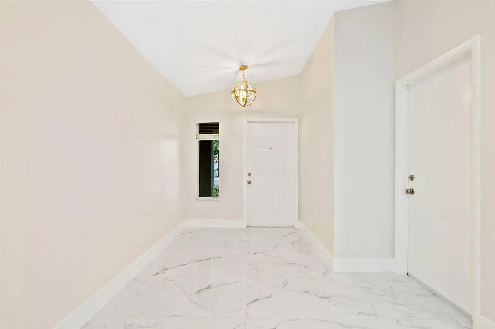 4498 Dogwood Circle, Weston FL 33331 photo 5