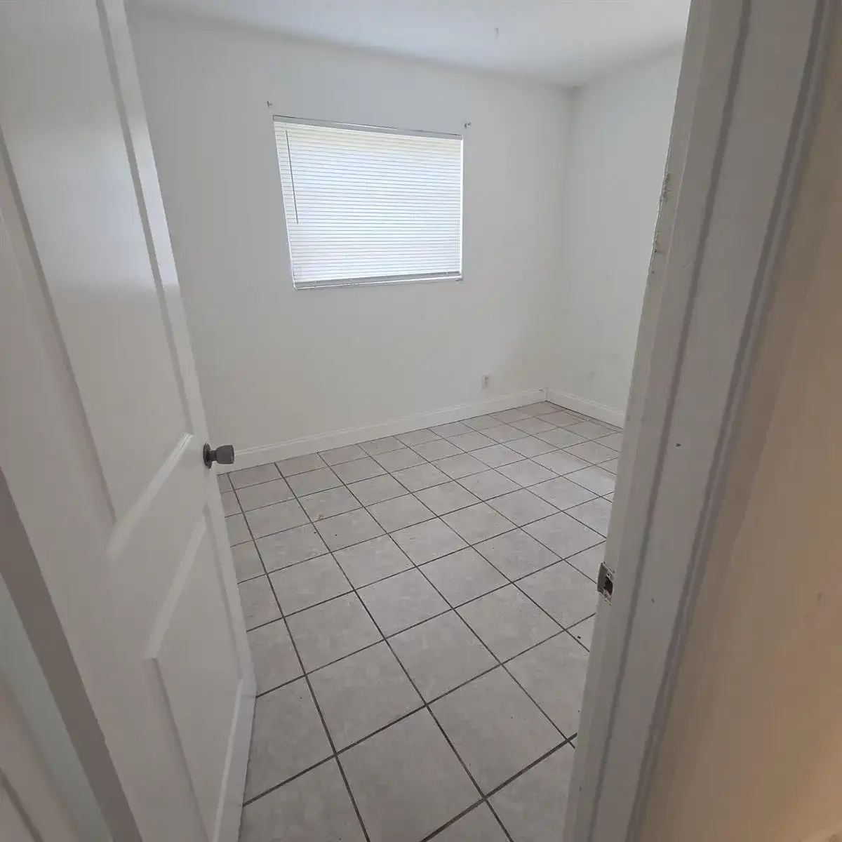 160 NW 15TH Place, Pompano Beach FL 33060 photo 4