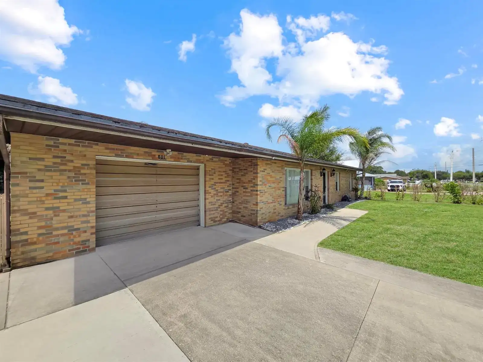 801 W WEATHERBEE Road, Fort Pierce FL 34982 photo 4