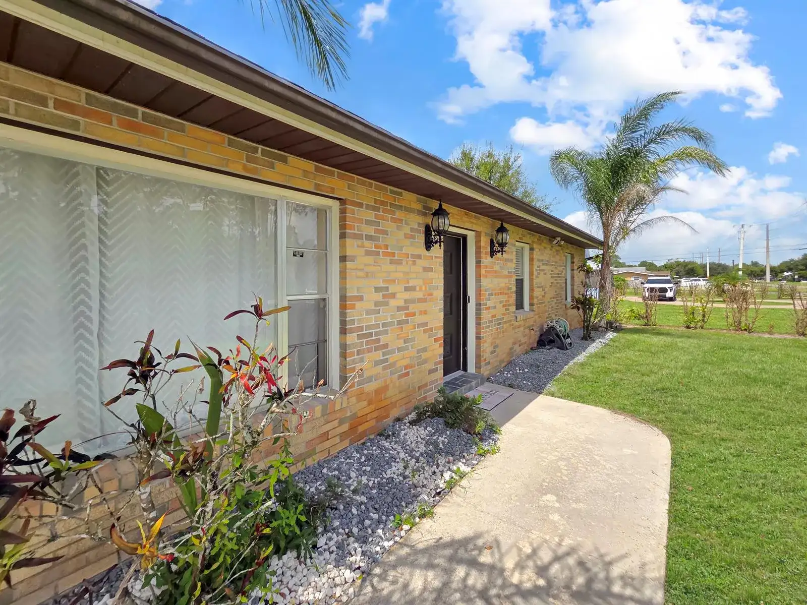 801 W WEATHERBEE Road, Fort Pierce FL 34982 photo 5