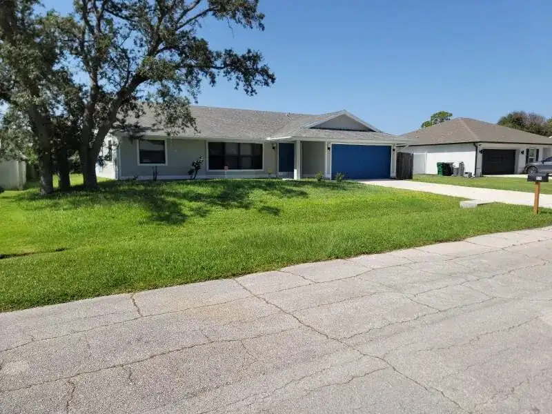 974 SE BELFAST Avenue, Port St. Lucie FL 34983 photo 2