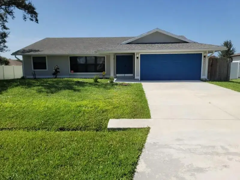 974 SE BELFAST Avenue, Port St. Lucie FL 34983 photo 3