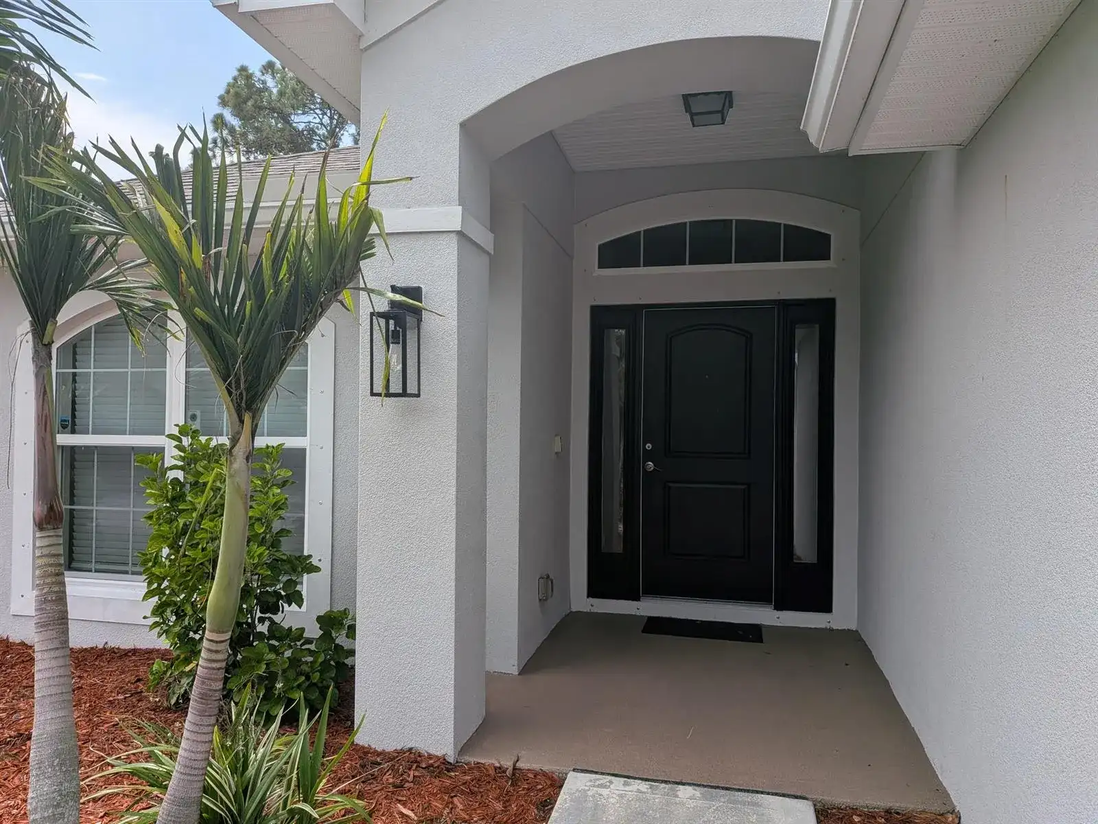 261 MIDVALE Terrace, Sebastian FL 32958 photo 2