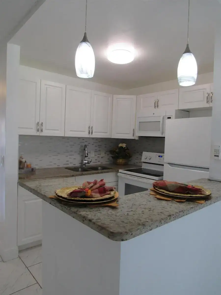 76 CAMBRIDGE D, West Palm Beach FL 33417 photo 4
