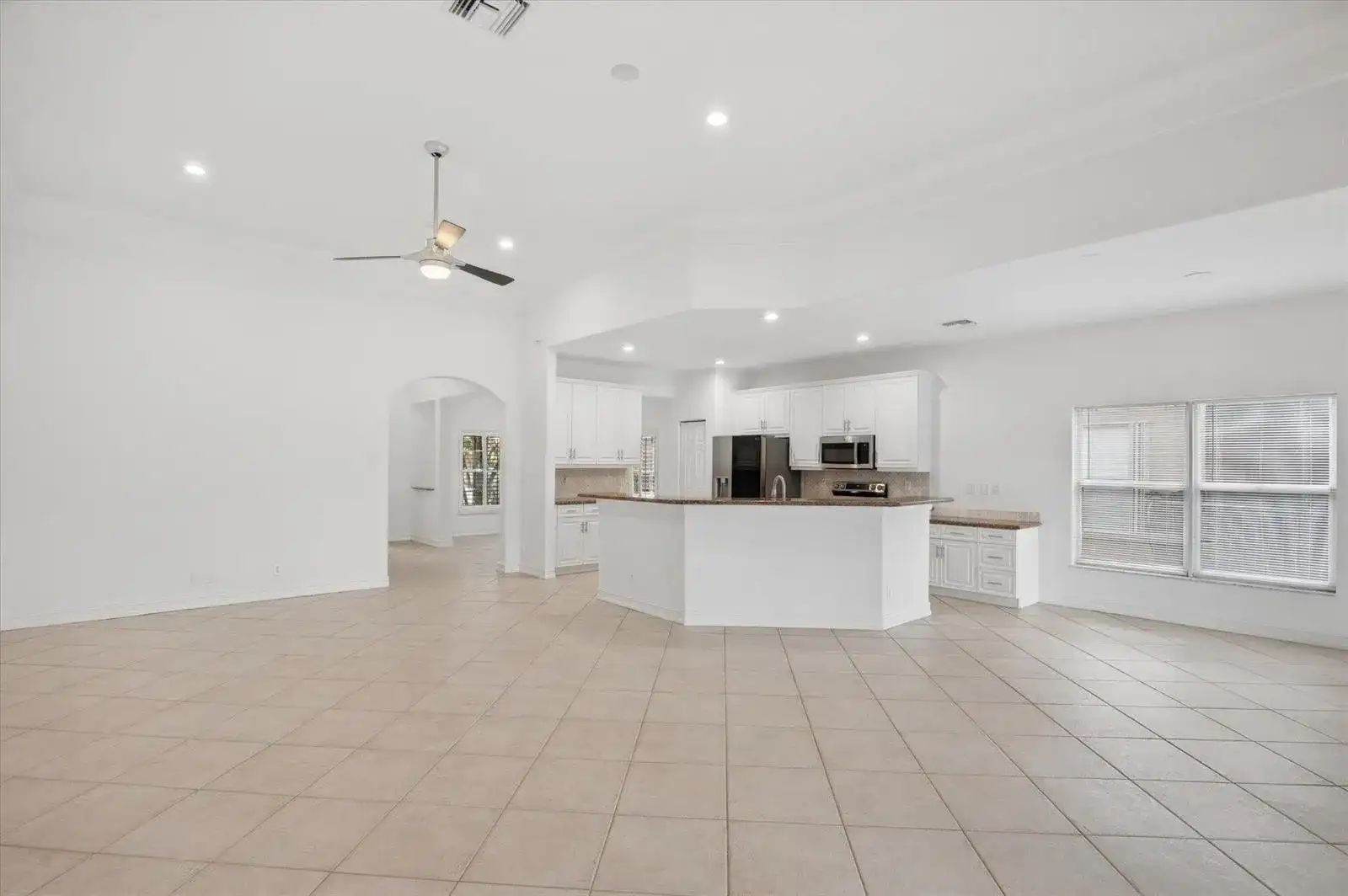 11289 NW 65th Manor, Parkland FL 33076 photo 5