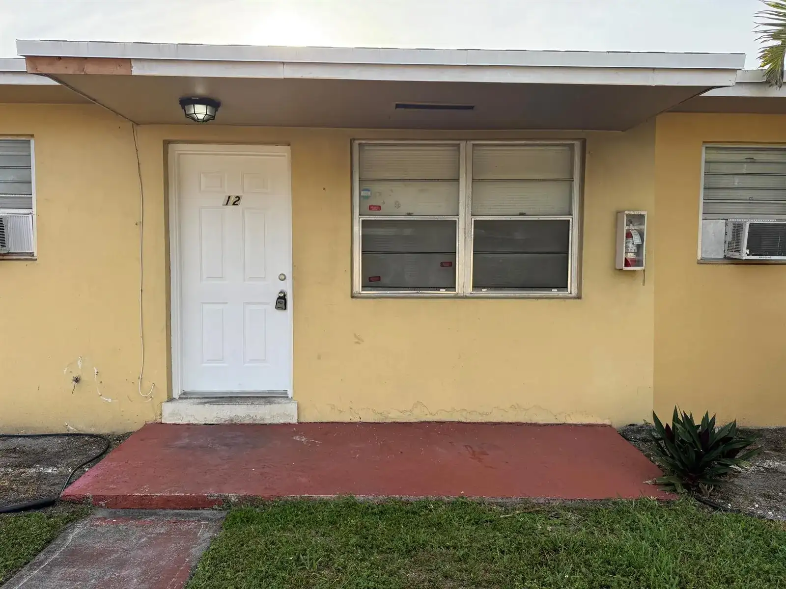 2915 JACKSON Street # 12, Hollywood FL 33020 photo 4