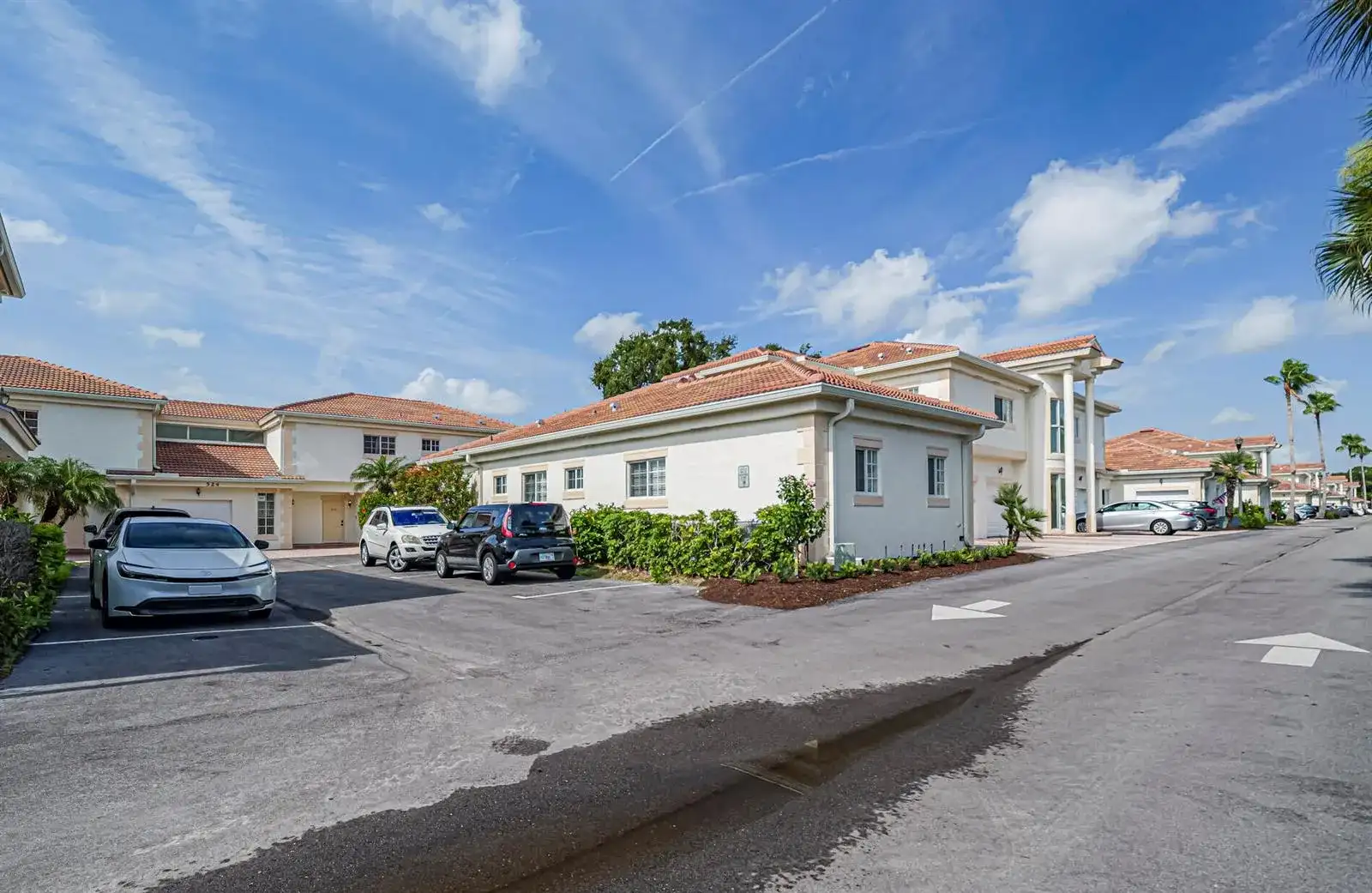 524 7th Square, Vero Beach FL 32962 photo 2