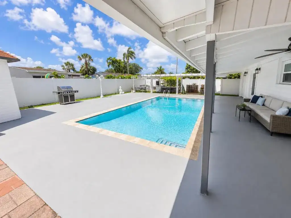 7120 SW 13TH Street, Pembroke Pines FL 33023 photo 3