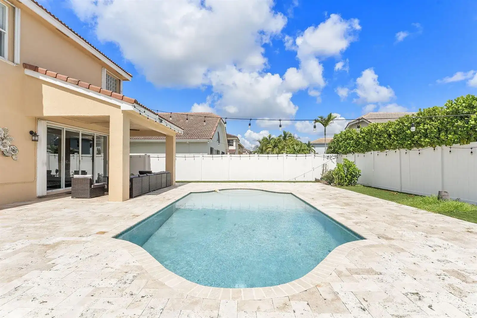 16223 SW 15TH Street, Pembroke Pines FL 33027 photo 5