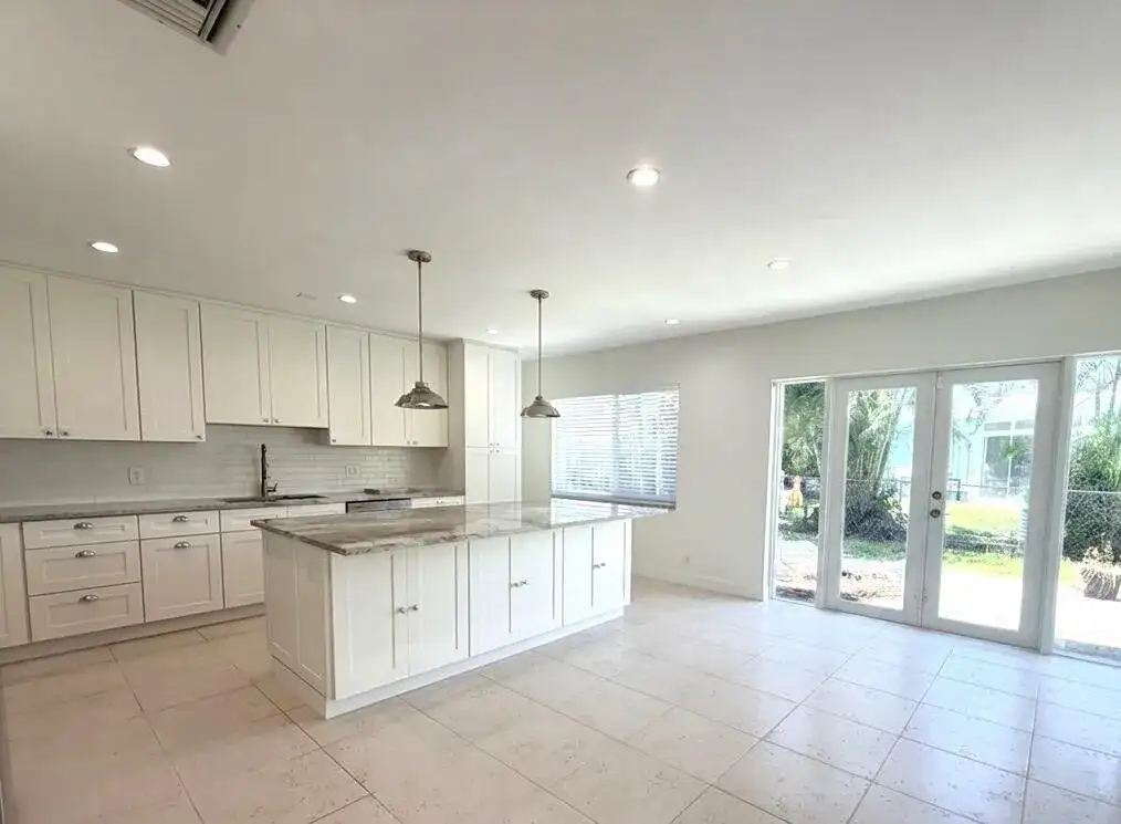 2648 NE 9TH Street, Pompano Beach FL 33062 photo 3