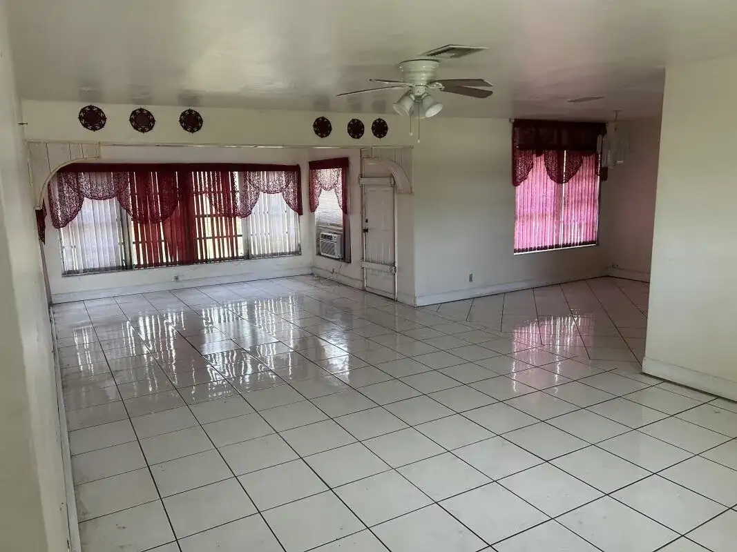 773 W Dayton Circle, Fort Lauderdale FL 33312 photo 2