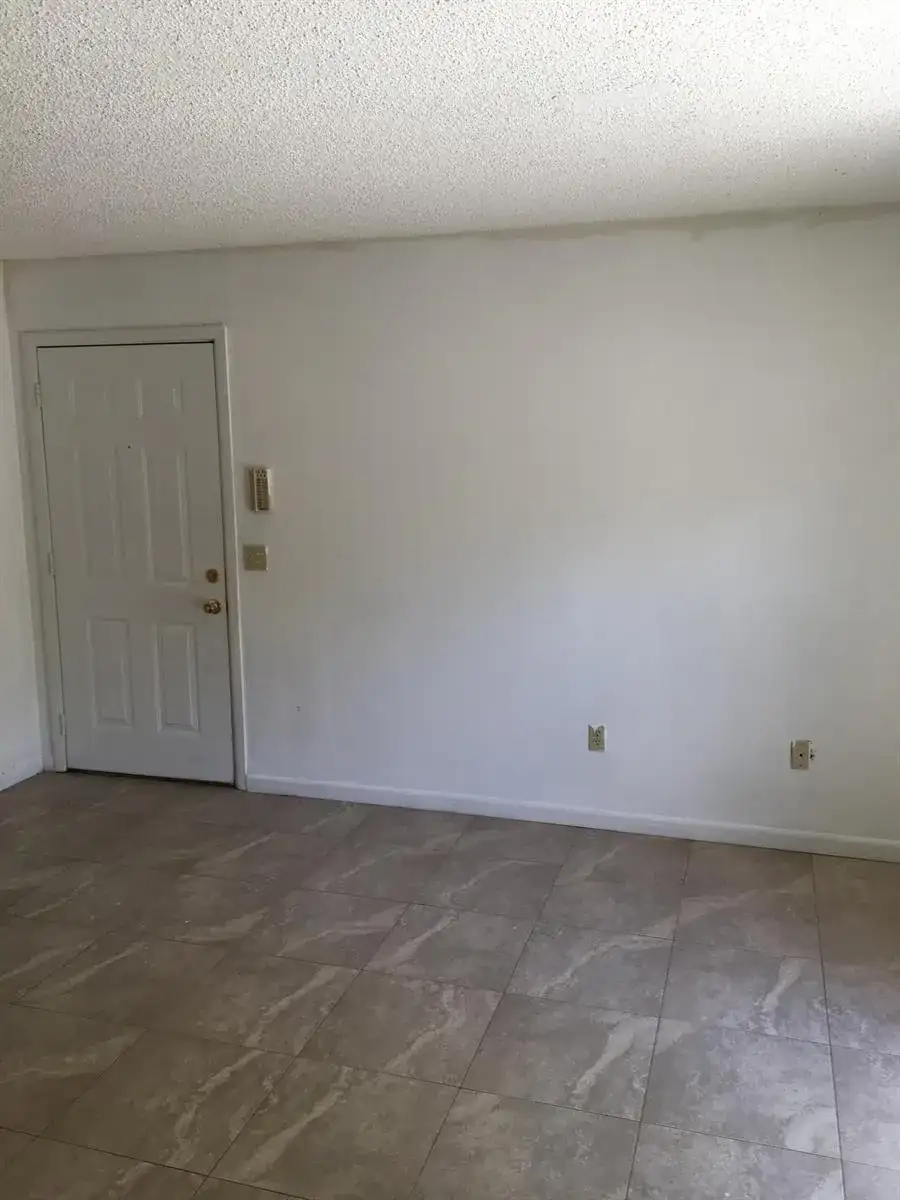 1834 My Pl Lane, West Palm Beach FL 33417 photo 4