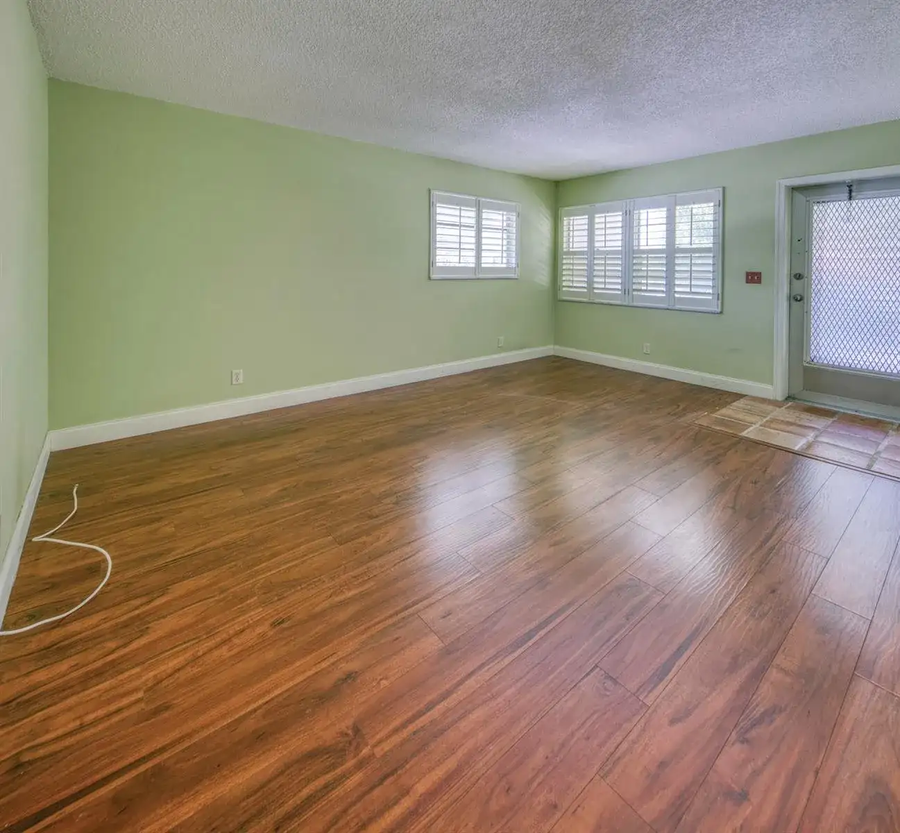 216 N FEDERAL Highway # 8, FL 33460 photo 2