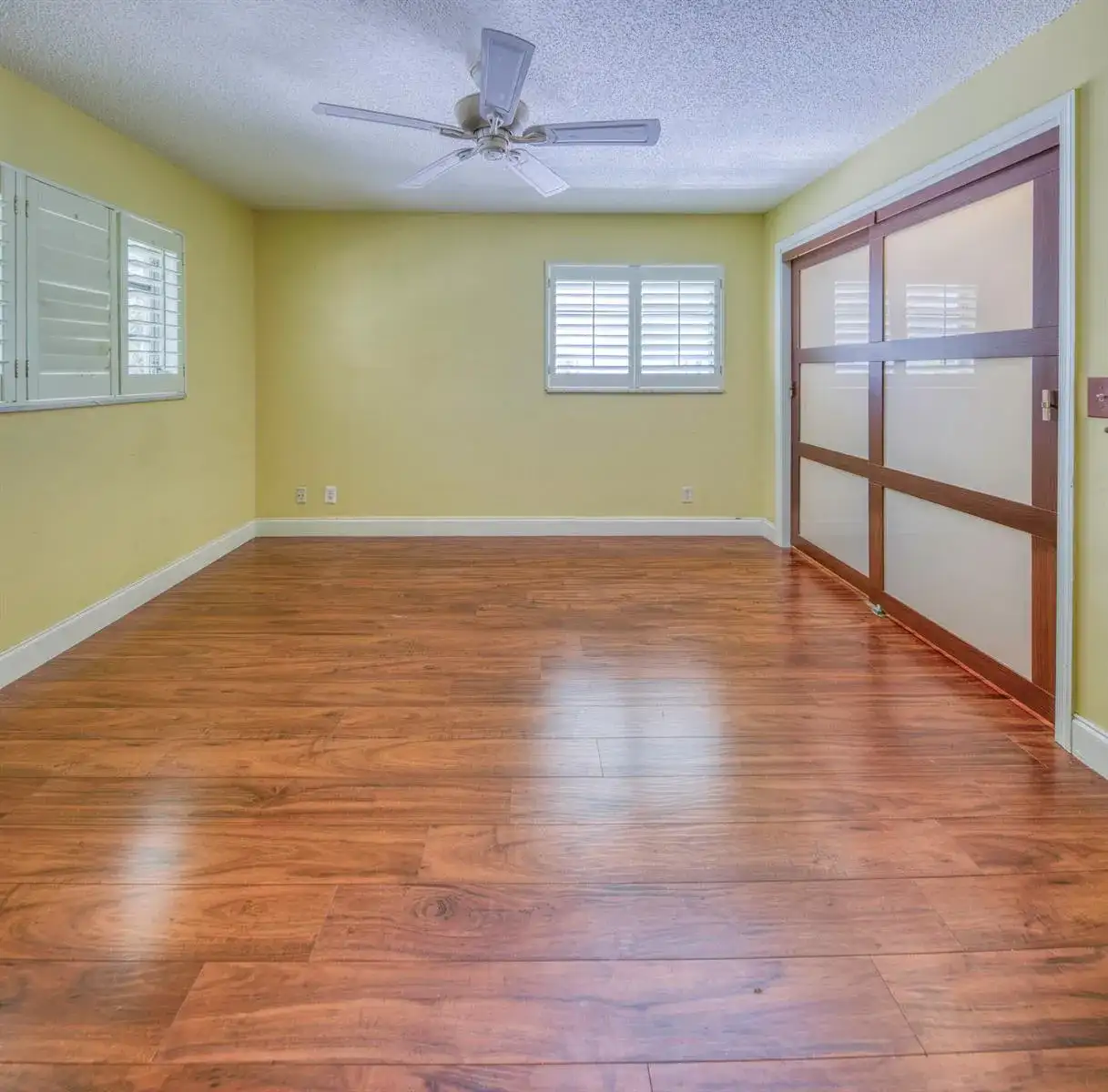 216 N FEDERAL Highway # 8, FL 33460 photo 3
