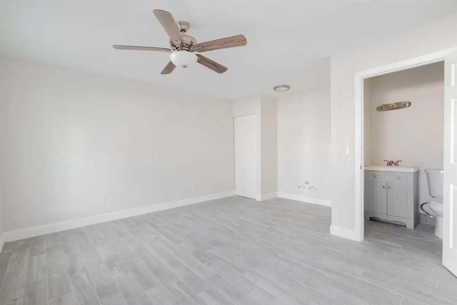 400 S FEDERAL Highway, Boynton Beach FL 33435 photo 3