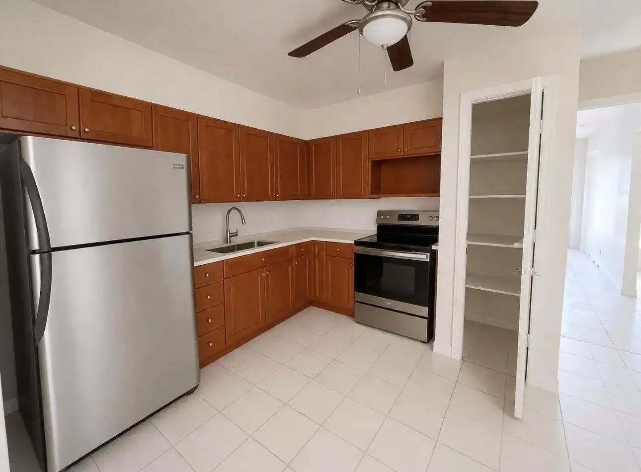 5725 NW 14TH Court, Lauderhill FL 33313 photo 2