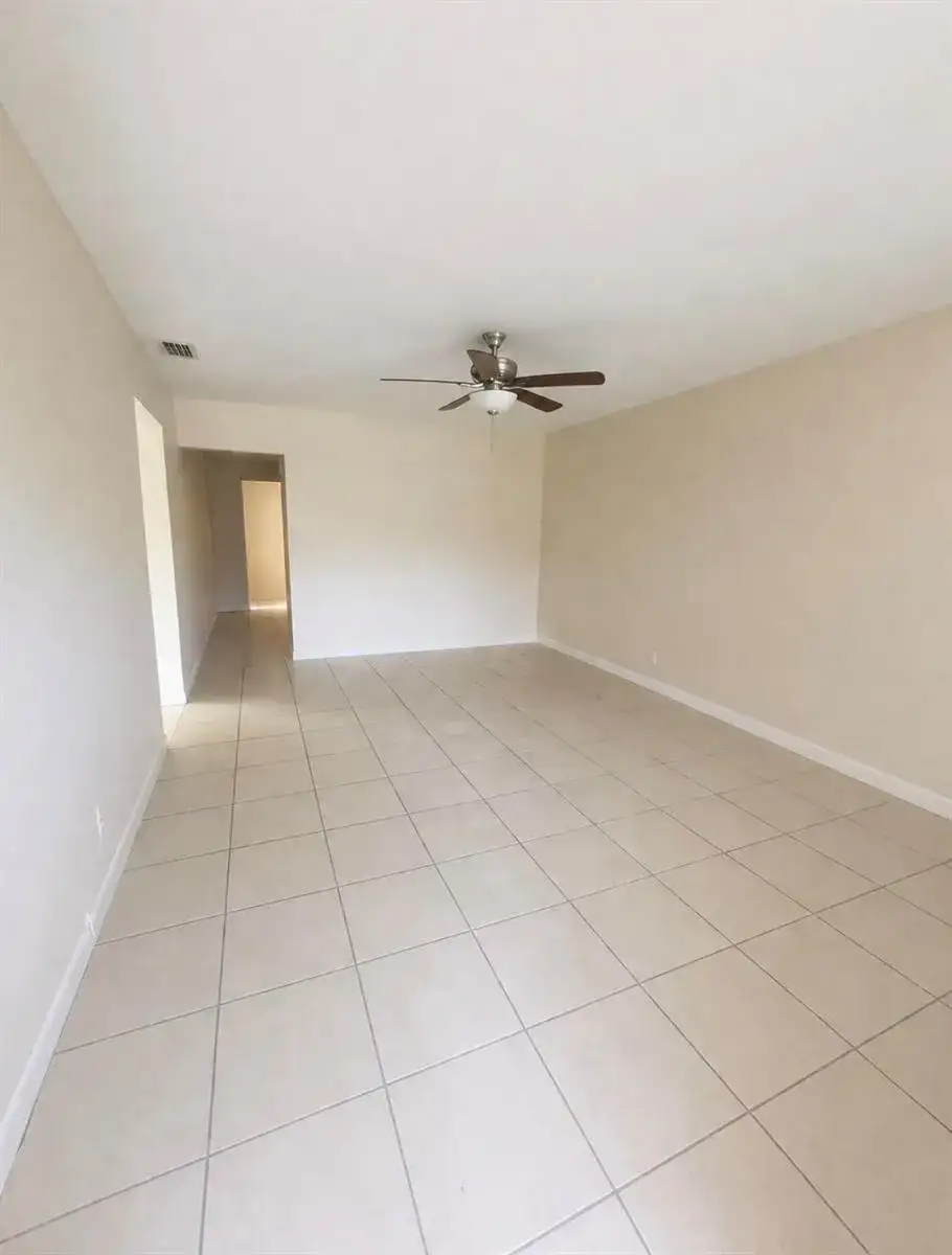 5725 NW 14TH Court, Lauderhill FL 33313 photo 3