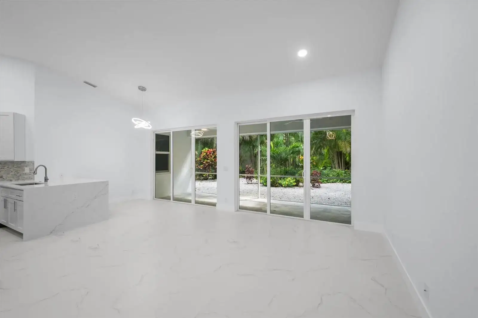 4521 CARLTON GOLF Drive, Lake Worth FL 33449 photo 4