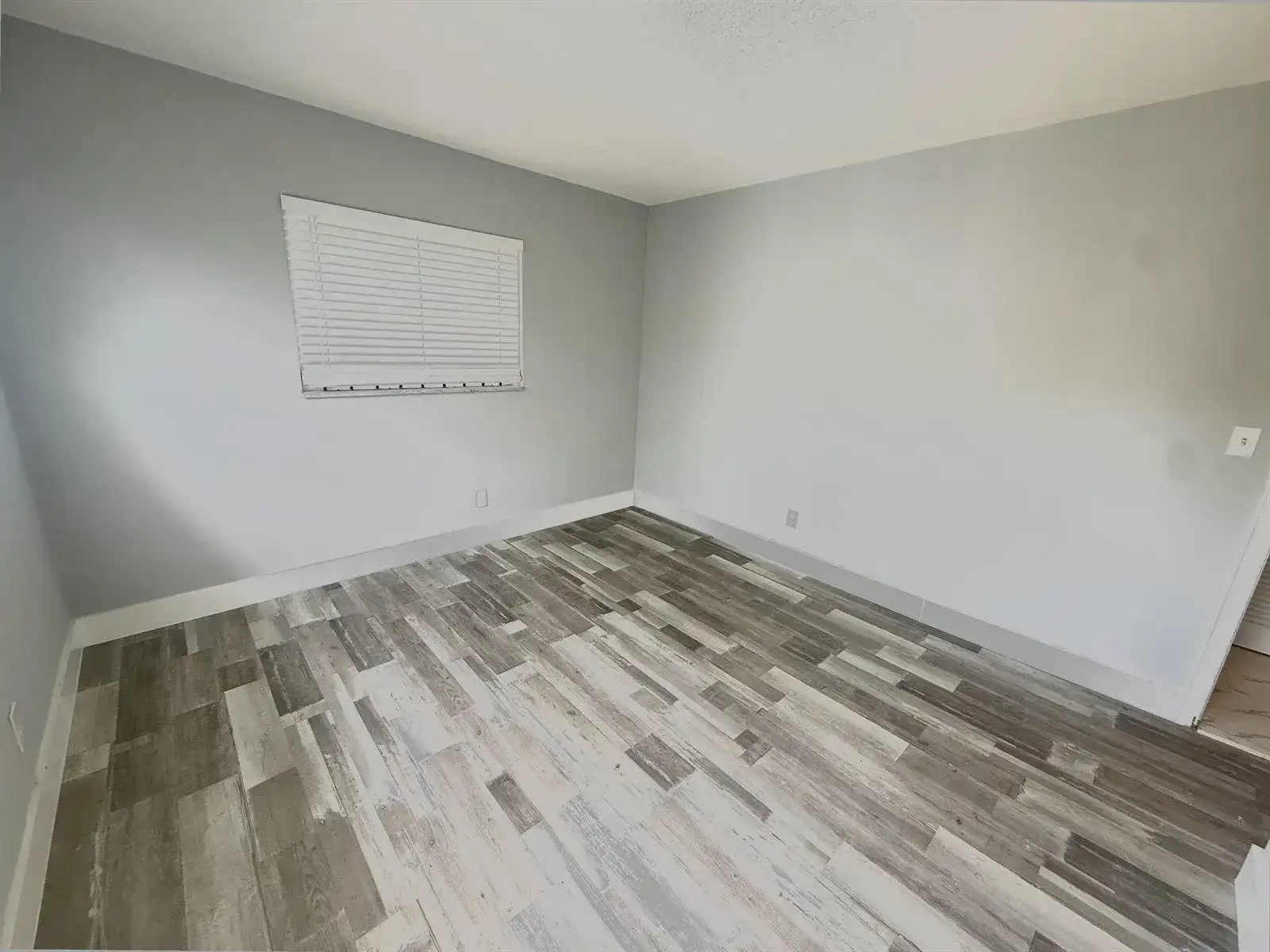 1650 NW 52ND Avenue, Lauderhill FL 33313 photo 3